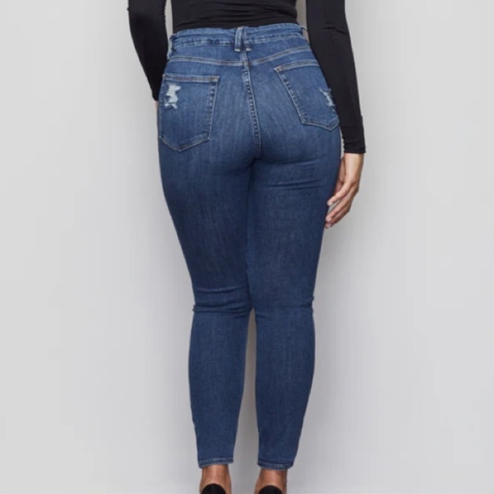 Good American Good Waist Shaper Skinny Jeans       size 2‎